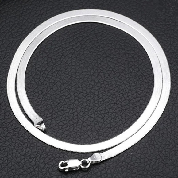 NEW 20” 925 STERLING SILVER SNAKE CHAIN NECKLACE, NICE NECKLACE, CUTE NECKLACE - Picture 2 of 6